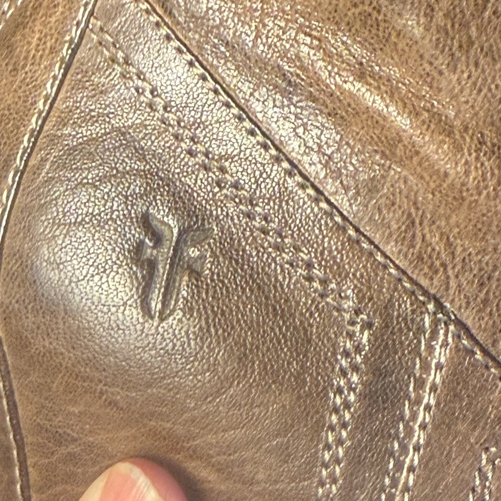 Frye Carson Wedge Hidden Approx 3 Inch Heel Brown Distressed Boho Bootie 8M - Picture 10 of 16